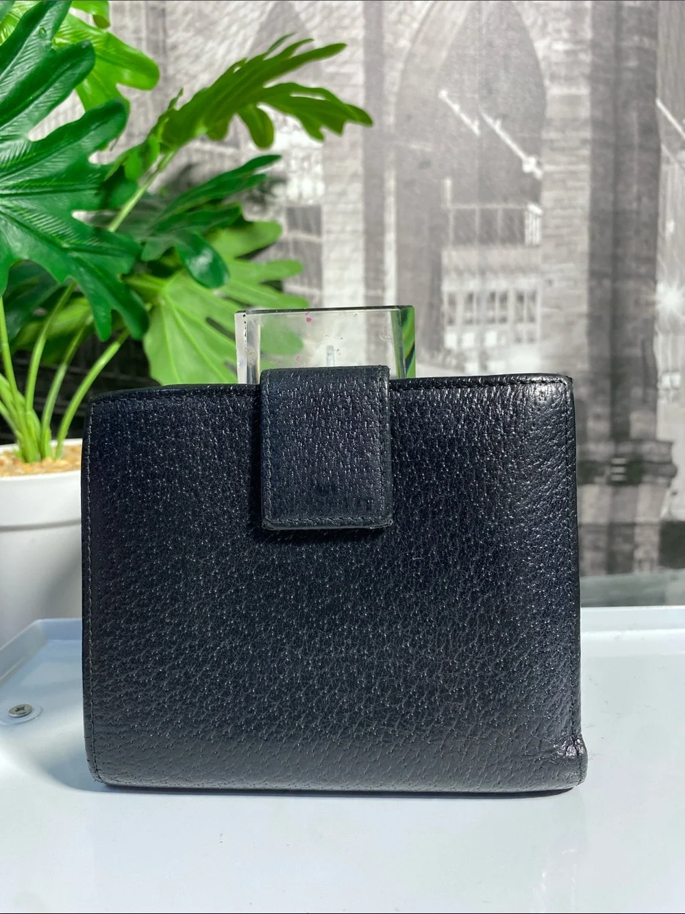 Authentic Gucci black textured leather Wallet - Picture 7 of 15